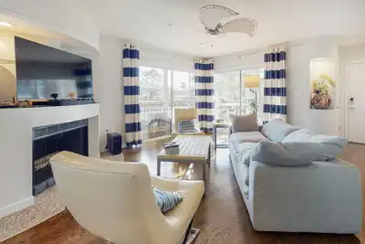 Image de Sea Colony Waterfront Condo w/Deck, Private Beach, Shared Pools, Hot Tub, Tennis