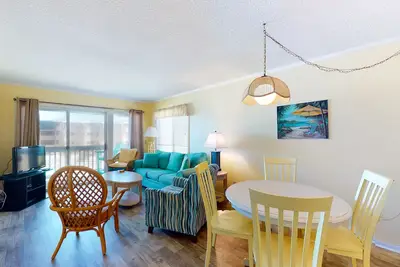 Image de Ocean View Condo on the 2nd Floor with WiFi & Shared Pools/Hot Tub/Putt-Putt