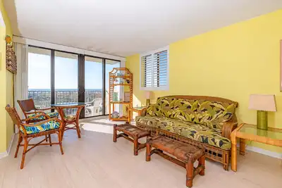 Image de Remodeled, 2nd-Floor, Oceanfront Condo with Ocean View & Shared Pools/Hot Tub