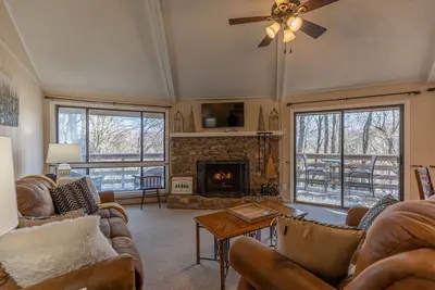 Image de Sugar Mountain Serenity - Single level property in the heart of Sugar Mtn!
