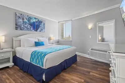 Image de Pelican Pointe 422:Walk to Beach~Pool~Free Parking