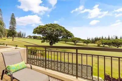 Image de Golf Course views meet island elegance in Kapalua