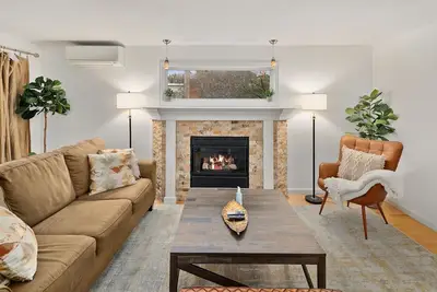 Image de Perch - Magnolia Manor: Cozy 3bd Family Retreat