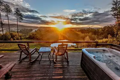 Image de Million $ Views - Étang - Crooked River 14 Acres - Secluded