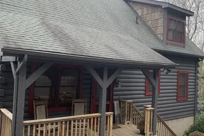 Image de Blue Ridge Parkway cabin in Blowing Rock