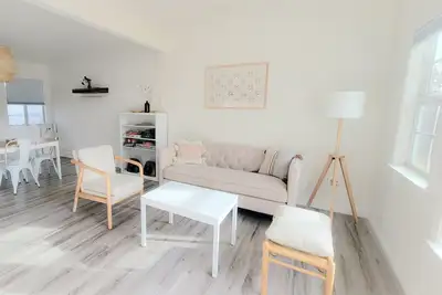 Image de The 805 Bungalow- a 6 min. walk to Downtown restaurants, bars, & tasting rooms