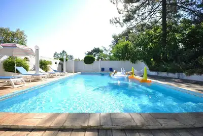 Image de Villa à Almancil avec Piscine et Golf