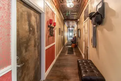 Image de Historic Hotel Antler Loft Apartment - 1 Bd\/1ba - Fully Furnished!