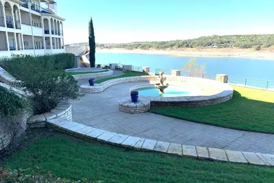 Image de Villa 2101 - Island Resort - Panoramic Lakeviews - All Amenities Included