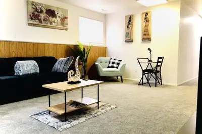 Image de ♾Farmington Dream♾ 4Guests: 2 Bedrooms 1Full Bath