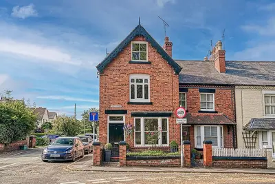 Image de Idyllic Victorian Cottage Open Fire, Hot Tub, Sleeps 8, City 5 mins, Zoo 15 mins