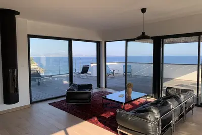 Image de House and independent studio with sea view Côte Bleue