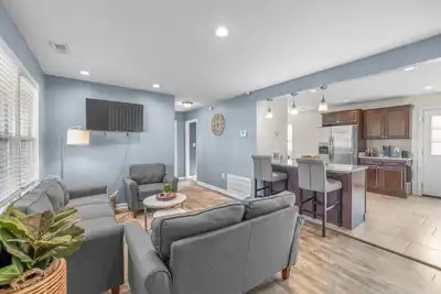 Image de [New] Family Style 5br Home Mins From Buckroe Beach