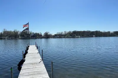 Image de Lake Access and Pier on Barbee Chain! 3 Bedroom Cozy Cottage