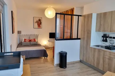 Image de Très joli studio***, terrasse avec une superbe vue, emplacement idéal