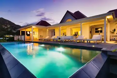Image de Villa Summer Breeze by Fantasia Villas