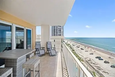 Image de 702 Sanibel - Daytona Beach Oceanfront Vacations, Inc