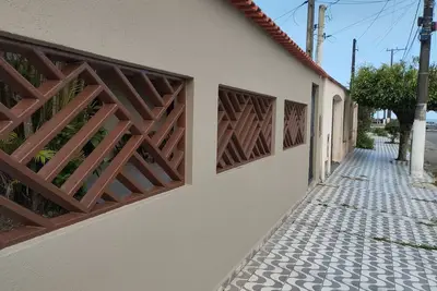 Image de House 50 meters from the beach - Balneário Flórida - Pg