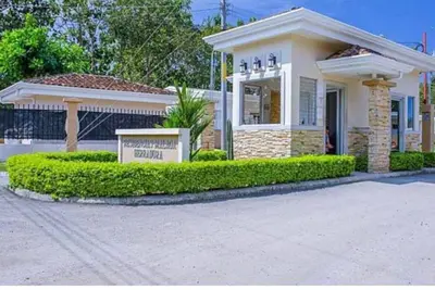 Image de Herradura, beach house fully equipped with air conditioning, 6 people.