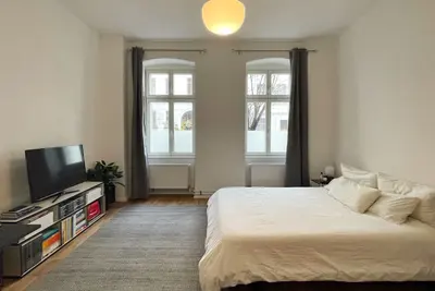 Image de Stylish & Central 1-Bedroom Apt. in Quiet Mitte