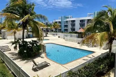 Image de Beautiful Zen apt - 4 mins from Jobos beach!