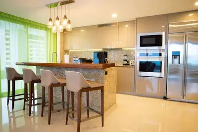 Image de Experience the comfort of a lifetime at this brand new resort!