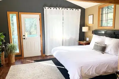 Image de Charming Rustic Ranch