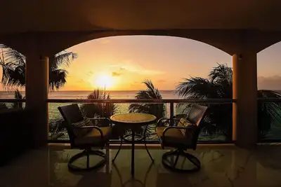 Image de Luxury 4 Bdrm Oceanfront in Cozumel 3cn