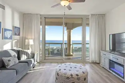 Image de P2-1005 2b Gulf View - New Listing!