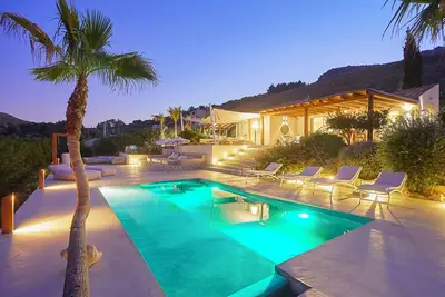 Image de Www. Baglioridisicilia. Com - Last Minute 2\/12 April - 7 Nights 1. 400 Euro