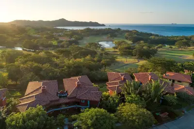Image de Reserva Conchal Bougainvillea Penthouse, Golf and Ocean Views, Family Fun!
