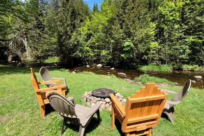 Image de Vermont cabin on a brook close to White Mountains