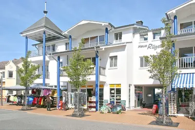 Image de Haus RĂĽgen - Holiday apartment with balcony, use of swimming pool and sauna - Haus RĂĽgen