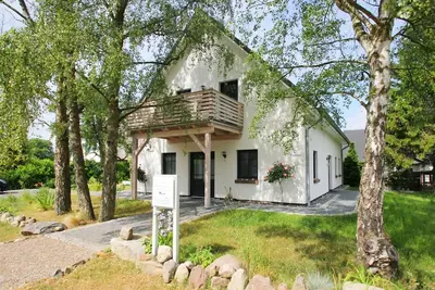 Image de Vacation apartment Liesi - quiet location, beautiful landscape, close to the Baltic Sea - Ferienwohnung Liesi