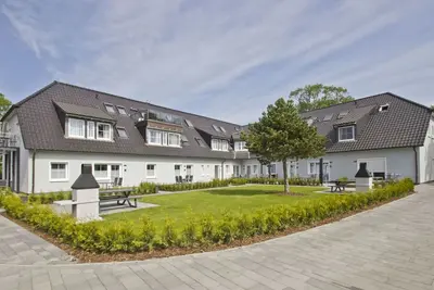 Image de Modern vacation apartment with private terrace - Haus Inselwind FeWo MEERglĂĽck - Haus Inselwind