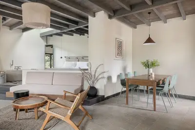 Image de Velanis House - style into nature - secluded