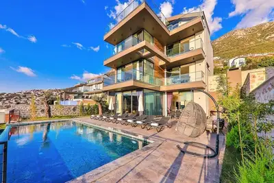 Image de Villa Ayala 5 bedrooms, heated pool, sauna, Turkish Hammam, stunning sea views