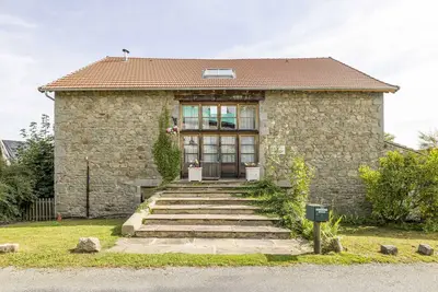 Image de Authentique grange, 100 ans. 2 piscines. 1 extreieur, 1 interieur, chauffee