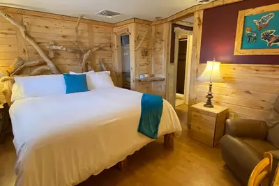 Image de \"Cabin\" 4 at The Cedaredge Lodge