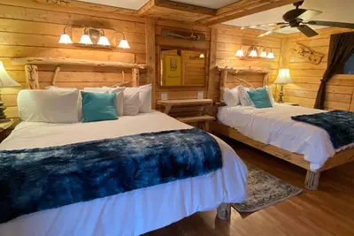 Image de \"Cabin\" 1 at The Cedaredge Lodge