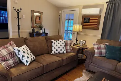 Image de Whispering Pines Retreat in the Smokies