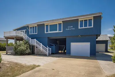 Image de Cair Paravel | 680 ft to the beach |