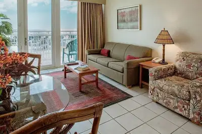 Image de Royal Floridian Resort - Spacious 2 Bedroom Condo w/ Private Ocean /Beach Access