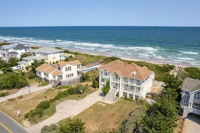 Oceanfront, Private Pool, Close to Beach Access, Ocean Views, Pool Table, Wl925, Iselin