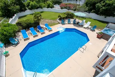 Image de Oceanside, Close to Beach, Private Pool, Hot Tub, Fs1, Duck Chill Inn