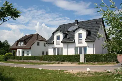 Image de Vacation home Neuendorf F-1037 Haus Kaminfeuer - F-1037 Holiday home Neuendorf