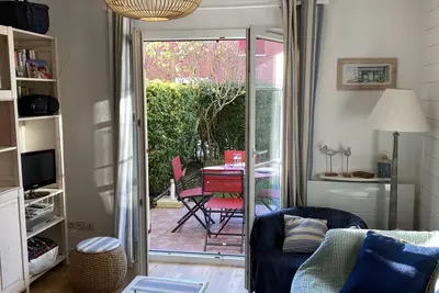 Image de Charmant Cottage avec Jardin Ă Deux Pas du Port - Dives-sur-Mer