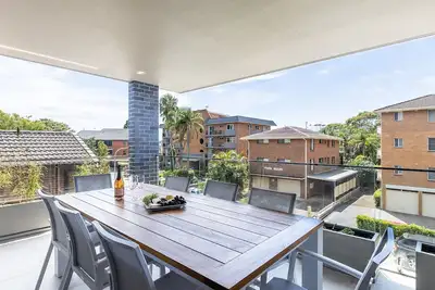 Image de 5 Kingfisher, 5-7 Ondine Close, Nelson Bay, luxury apartment with Wifi and air conditioning
