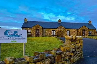 Image de The Rock: Creevy Cottages are 1 minute to pier \/ sea