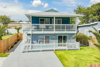 Image de Pool, Jacuzzi, Cabana Oh My! ! Welcome to Paradise